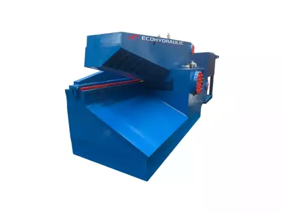 Tesoura para sucata de chapa